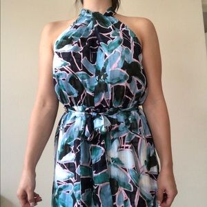 Julia Jordan dress. Size 2. 100% Polyester